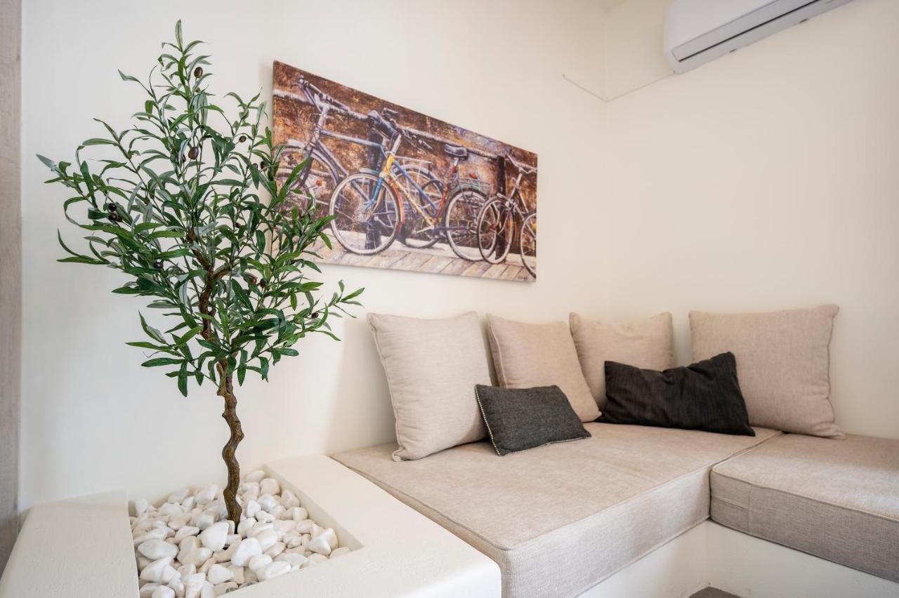 Jonathan City Apartment คอสทาวน์ ภายนอก รูปภาพ